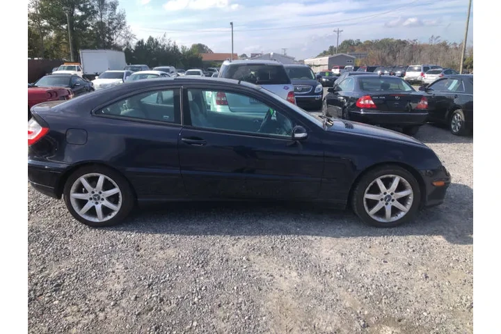 $4995 : 2005 Mercedes-Benz C-Class C image 10