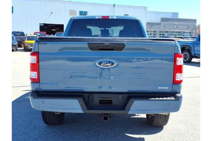 $37650 : Ford F-150 2023 4x4 XL 4dr S image 5