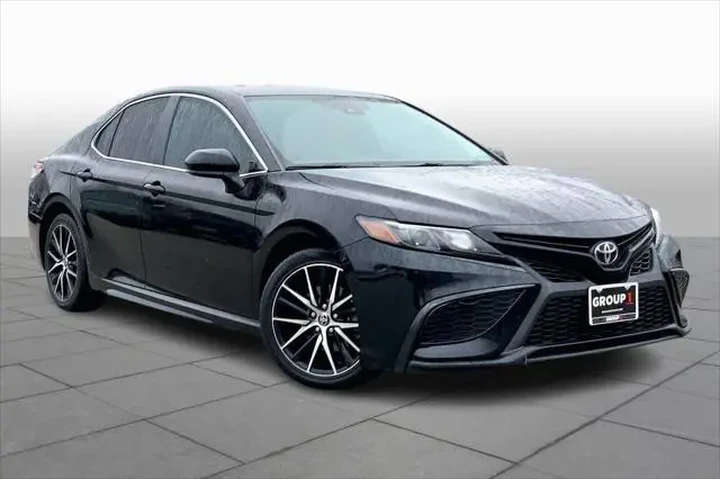 $18982 : Toyota Camry 2021 SE 4dr Sed image 3