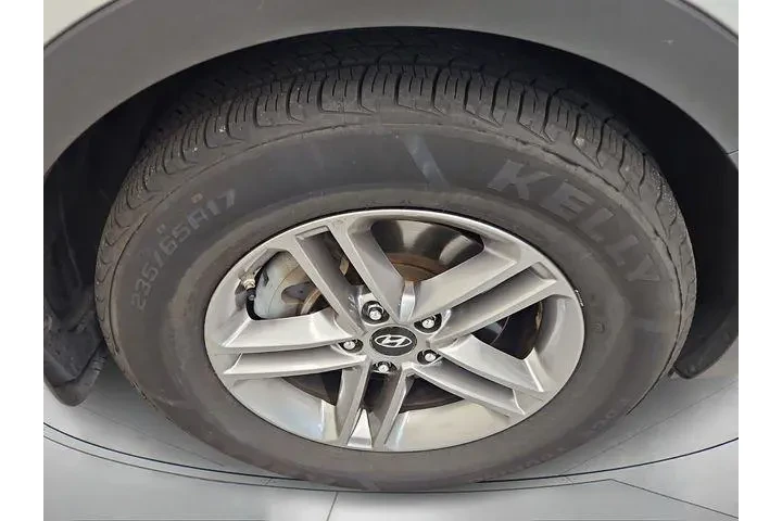 $12692 : Hyundai SANTA FE Sport 2017 image 9