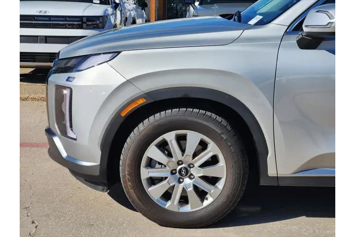 $31800 : Hyundai PALISADE 2024 AWD SE image 9