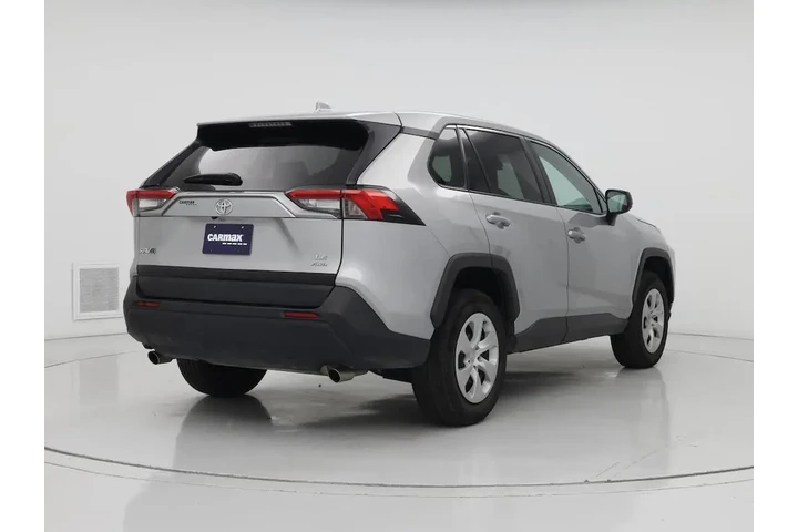 $26998 : Toyota RAV4 2024 AWD LE 4dr image 8