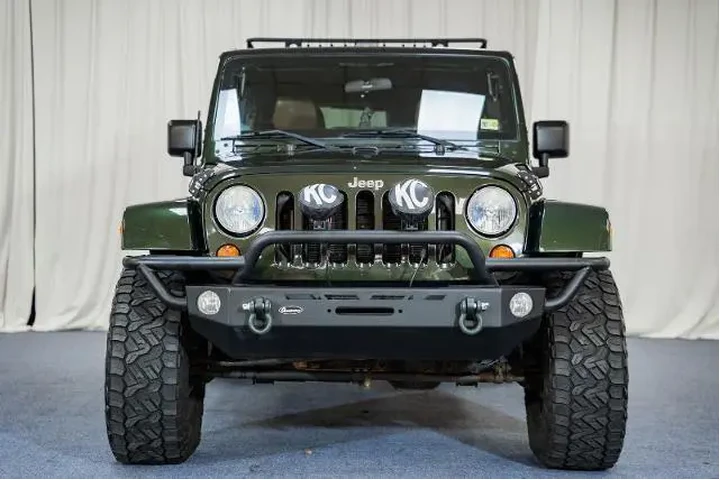 $15000 : Jeep Wrangler Unlimited 2011 image 2
