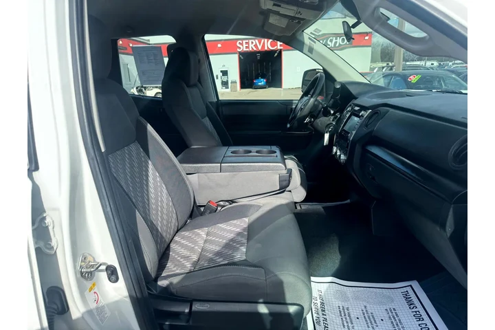 $18980 : 2018 Tundra 2WD SR Double Cab image 9