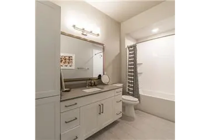 $4998 : Rental property with 3 bedro image 6