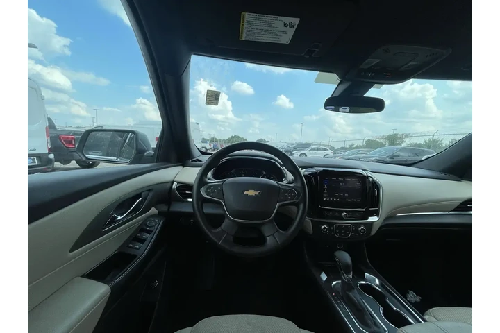 $28759 : Chevrolet Traverse 2023 4x4 image 5