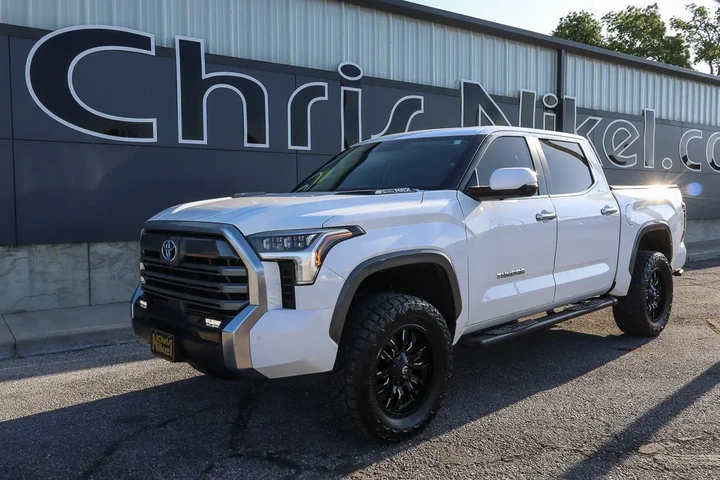 $55888 : 2024 Tundra 4WD Limited Hybrid image 1
