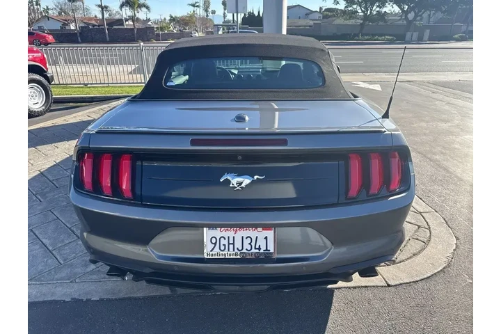 $19977 : Ford Mustang 2021 EcoBoost P image 6