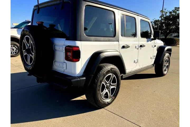 Jeep Wrangler Unlimited 2020 image 5