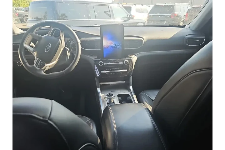 $28500 : Ford Explorer 2023 Limited 4 image 10