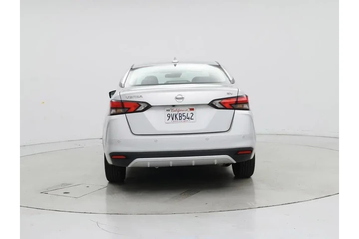 $16998 : Nissan Versa 2021 SV 4dr Sed image 6