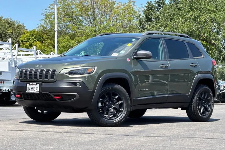 $20697 : Jeep Cherokee 2021 4x4 Trail image 1