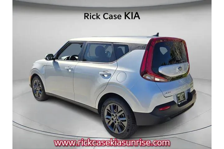 $12591 : Kia Soul 2020 EX 4dr Crossov image 8