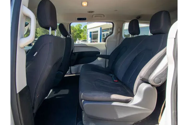 $10898 : Chrysler Pacifica 2018 L 4dr image 8