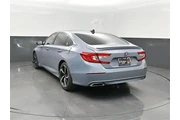 $24400 : Honda Accord 2021 Sport 4dr thumbnail