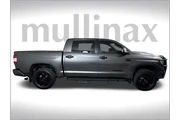 $37900 : Toyota Tundra 2021 4x4 SR5 4 thumbnail