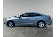 $27546 : Chevrolet Malibu 2025 LS 4dr thumbnail