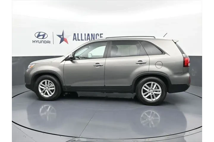 $7924 : Kia Sorento 2014 LX 4dr SUV image 4
