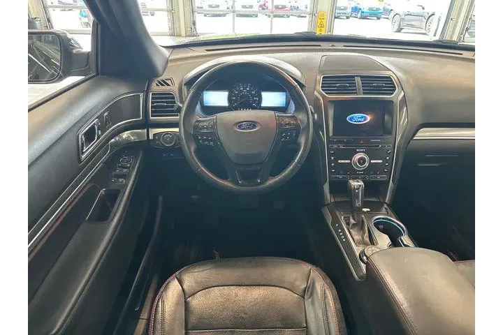 $13000 : Ford Explorer 2017 AWD Sport image 2