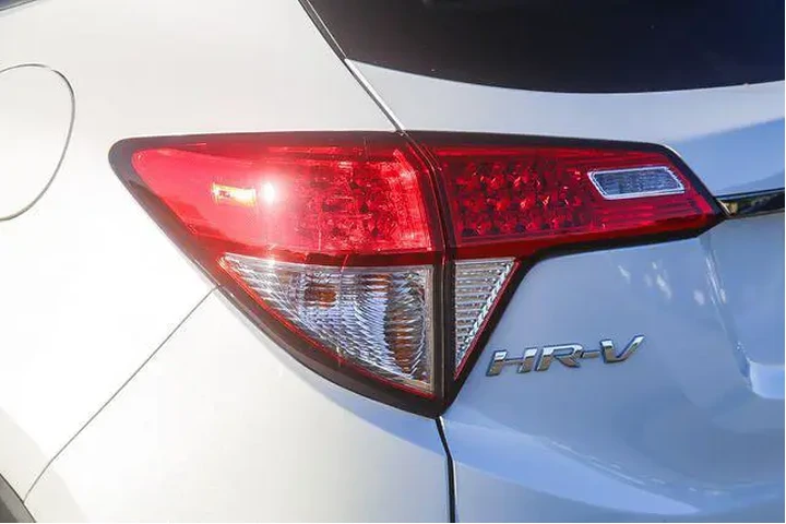 $22991 : Honda HR-V 2022 EX 4dr Cross image 10