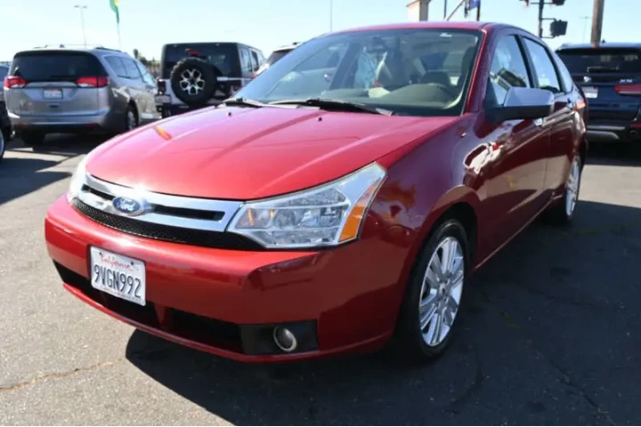 $4998 : 2011 Focus SEL image 5