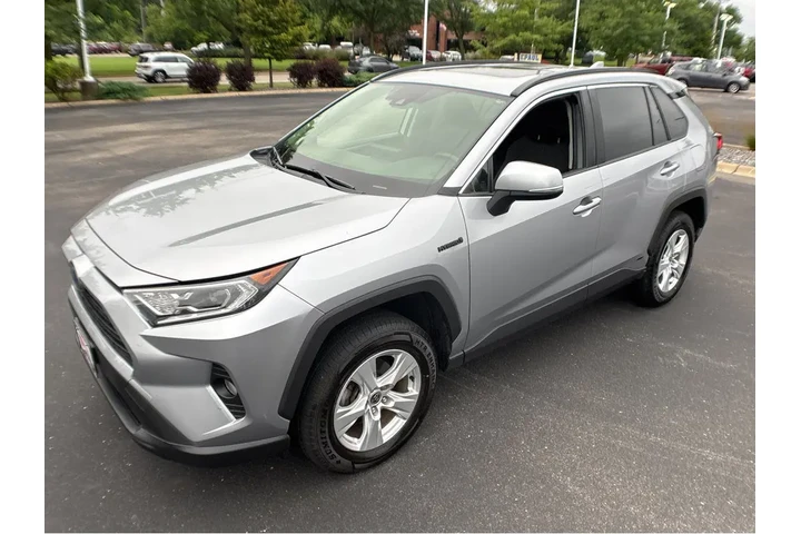 $27995 : Gold Certified2021 RAV4 Hybri image 9