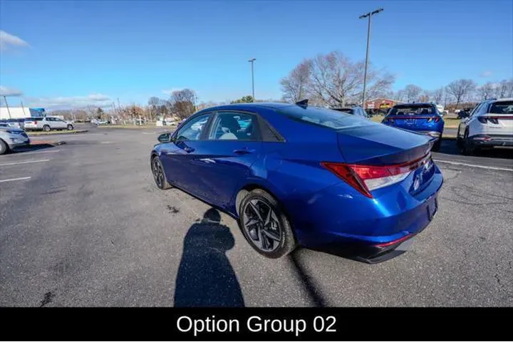 $19995 : Hyundai ELANTRA 2023 SEL 4dr image 7
