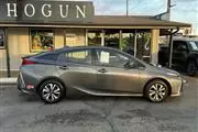 $21995 : 2017 Prius Prime Plus thumbnail