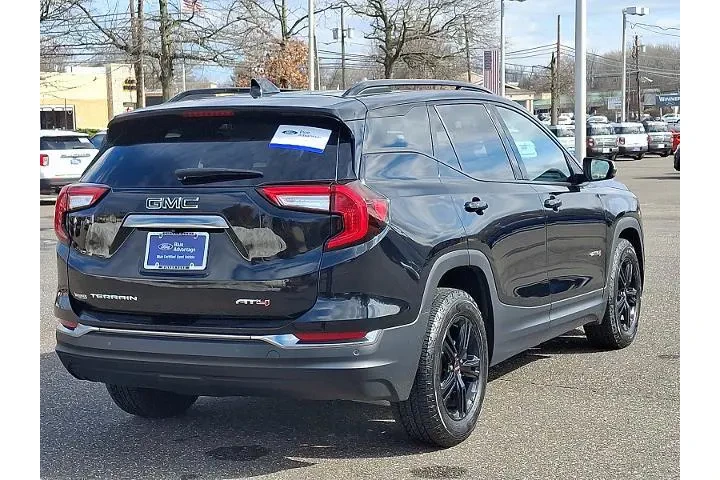 $25495 : GMC Terrain 2022 AWD AT4 4dr image 6