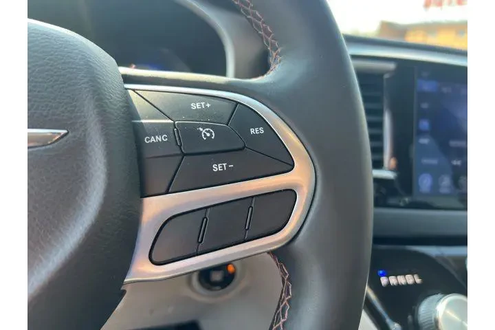 $12688 : Chrysler Pacifica 2017 Touri image 10