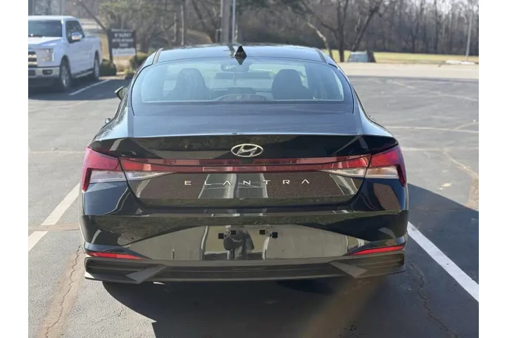 $11999 : 2021 Elantra SEL image 3