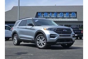 $35359 : Ford Explorer 2024 AWD XLT 4 thumbnail