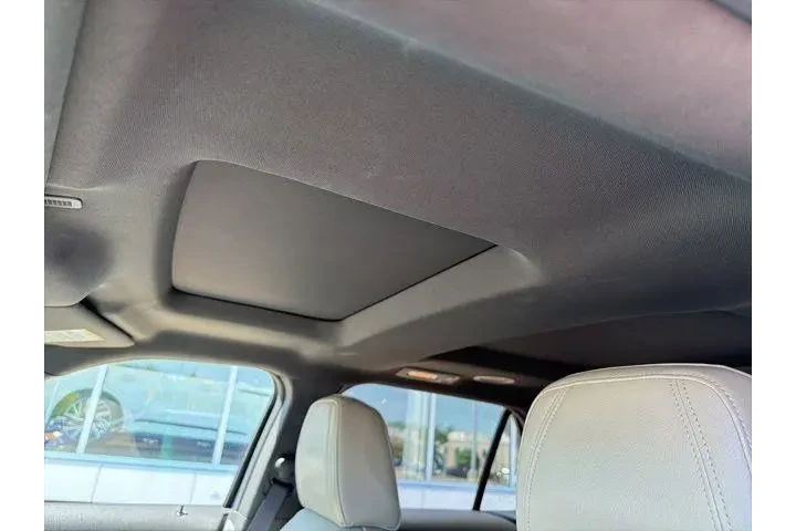 $10371 : Ford Explorer 2011 AWD Limit image 9