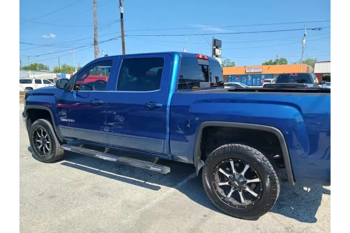 $19995 : 2015 GMC Sierra 1500 SLE image 9