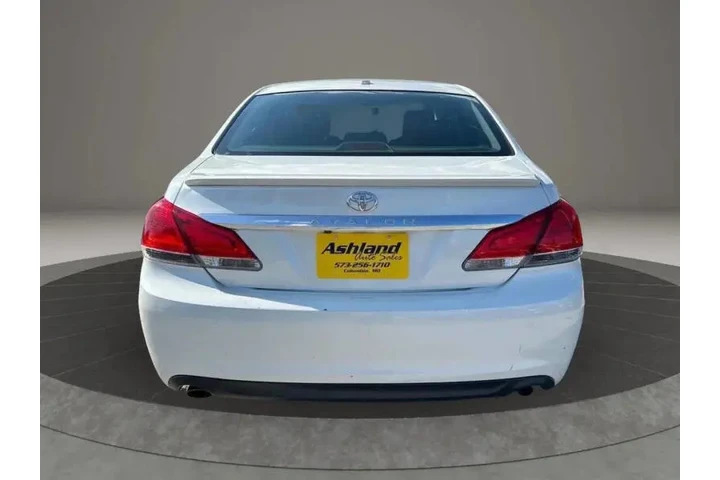 $13900 : 2012 Avalon Limited image 7