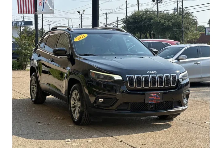 $17499 : 2021 Cherokee Latitude Lux image 4