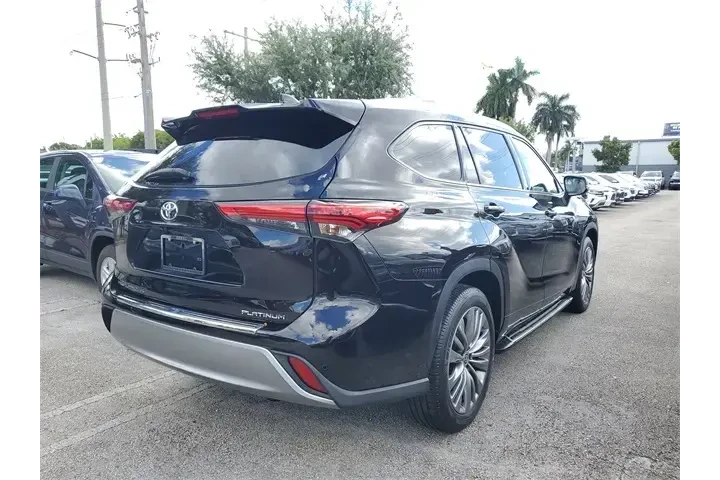 $35990 : Toyota Highlander 2021 Plati image 6