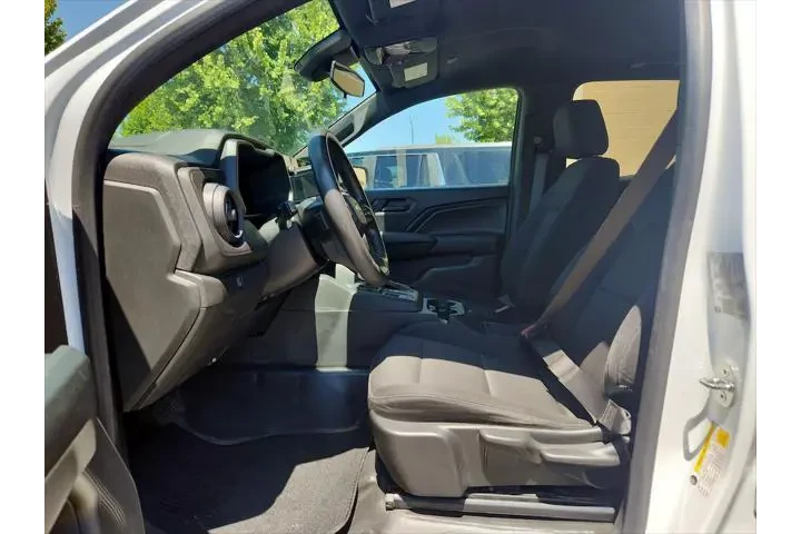 $25998 : Chevrolet Colorado 2023 4x2 image 10