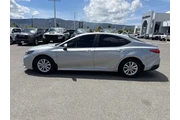 $29334 : Toyota Camry 2025 SE 4dr Sed thumbnail