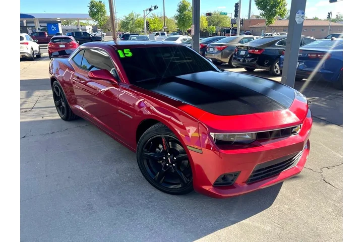 2015 Camaro 1LT Coupe image 3