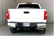 $27991 : Toyota Tundra 2021 4x2 SR5 4 thumbnail