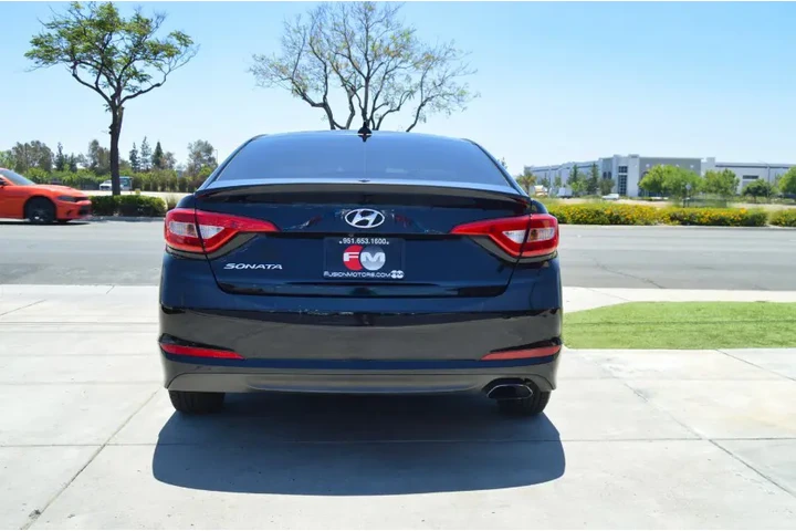 $9995 : Used 2015 Sonata 4dr Sdn 2.4L image 4