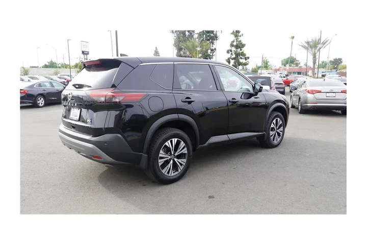 $21250 : 2021 Rogue SV image 6