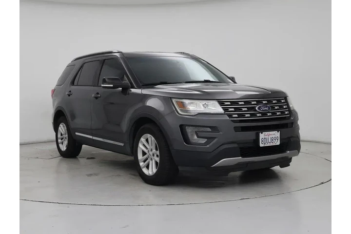 $18998 : Ford Explorer 2016 XLT 4dr S image 1