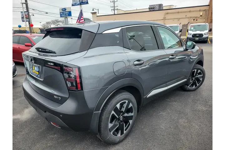 $27879 : Nissan Kicks 2025 AWD SV 4dr image 8