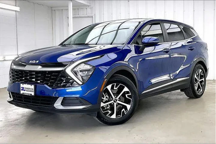 $23490 : Kia Sportage 2023 EX 4dr SUV image 2