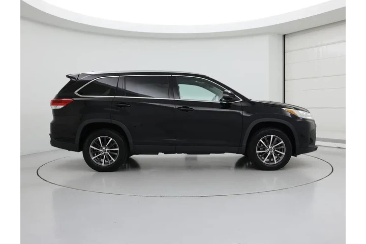 $27998 : Toyota Highlander 2019 XLE 4 image 7