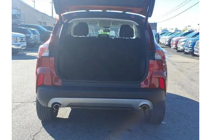 $22000 : Ford Escape 2022 AWD SE 4dr image 6