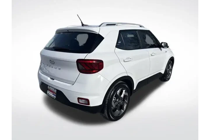 $18481 : Hyundai VENUE 2023 SEL 4dr C image 5