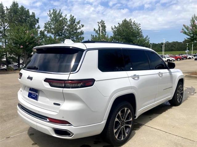 $37990 : 2021 Grand Cherokee Overland image 8